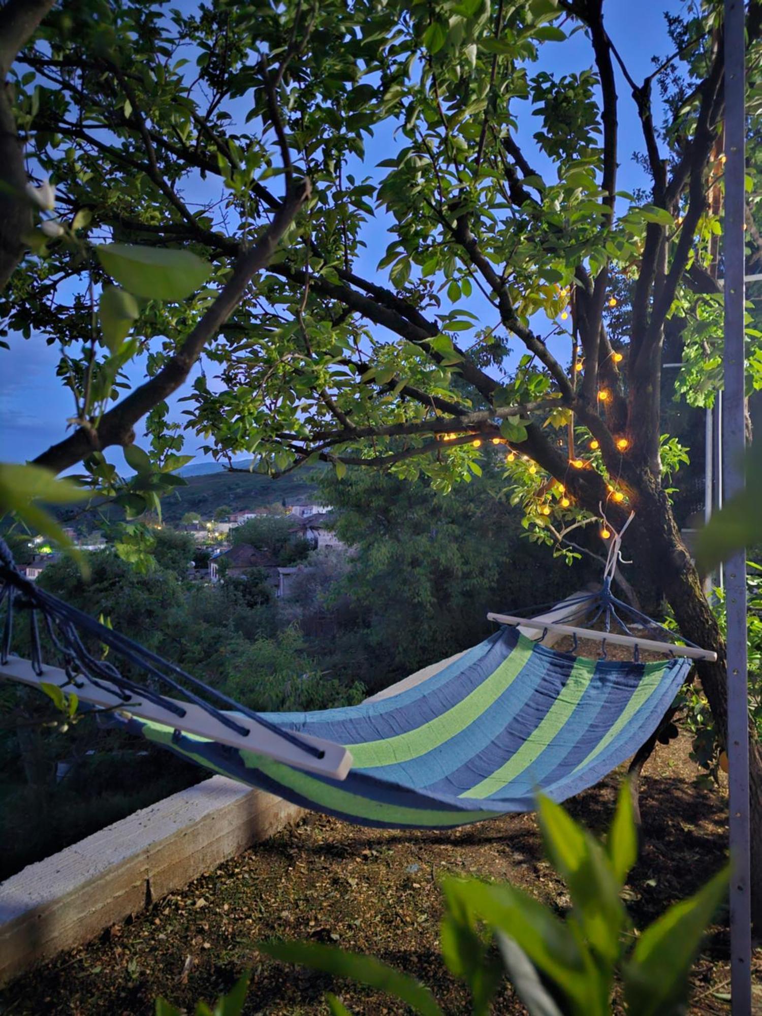 Lemon Garden Apartment-Hot Tub Jacuzzi Gjirokaster Luaran gambar